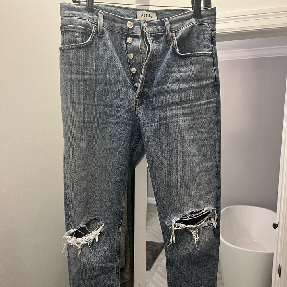 Agolde Riley distressed crop size 26 - barely worn!